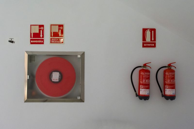 Extintores en Panamá: Guía Completa para Elegir, Instalar y Mantener - Seguridad Contra Incendios